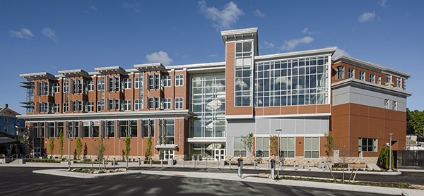 Exterior of City of Quincy South-West Middle School in daylight