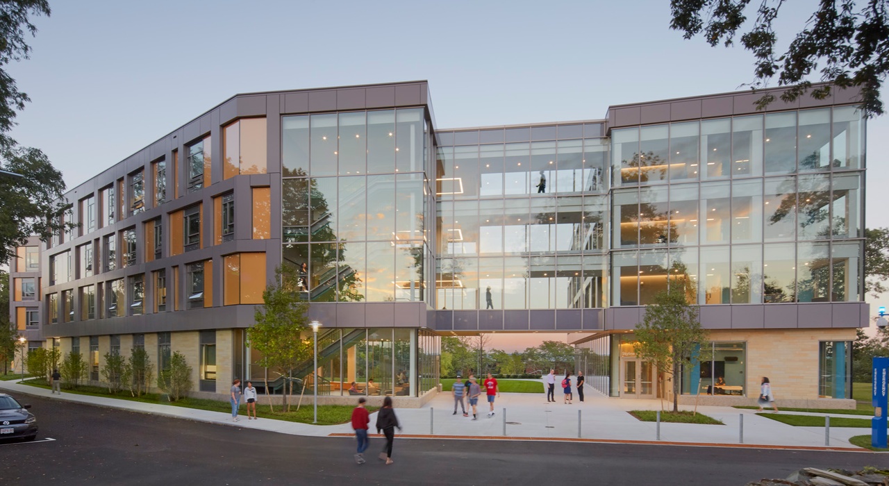 brandeis university dorms